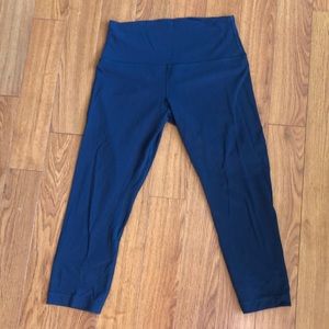 Lululemon Align crop size 8